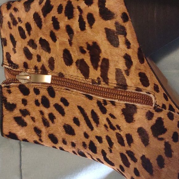 👣FRANCO SARTO 🇺🇲Delighted2 Leopard Booties footwear - Picture 16 of 16